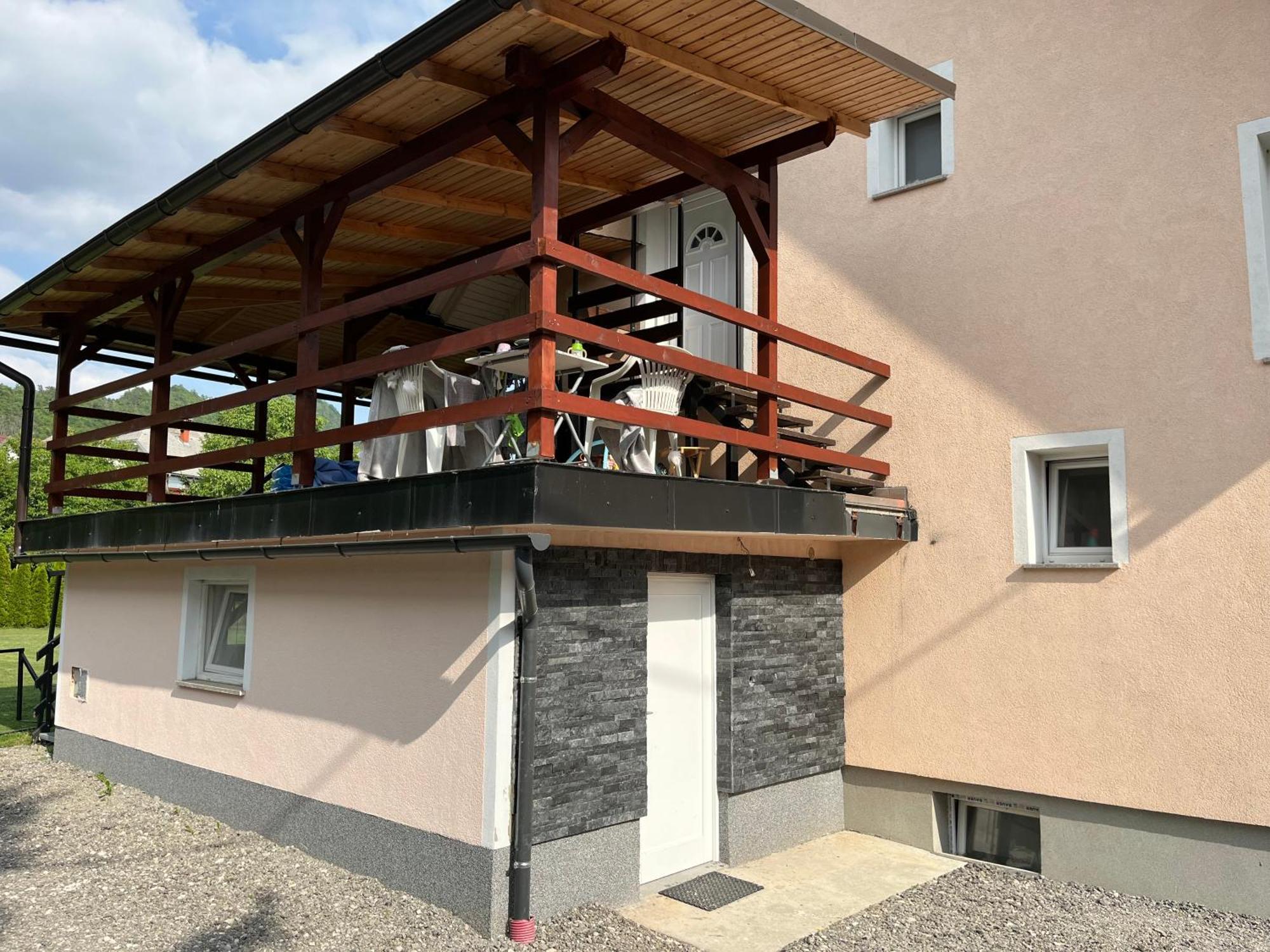 Apartments Malivojevic Zirovnica Luaran gambar