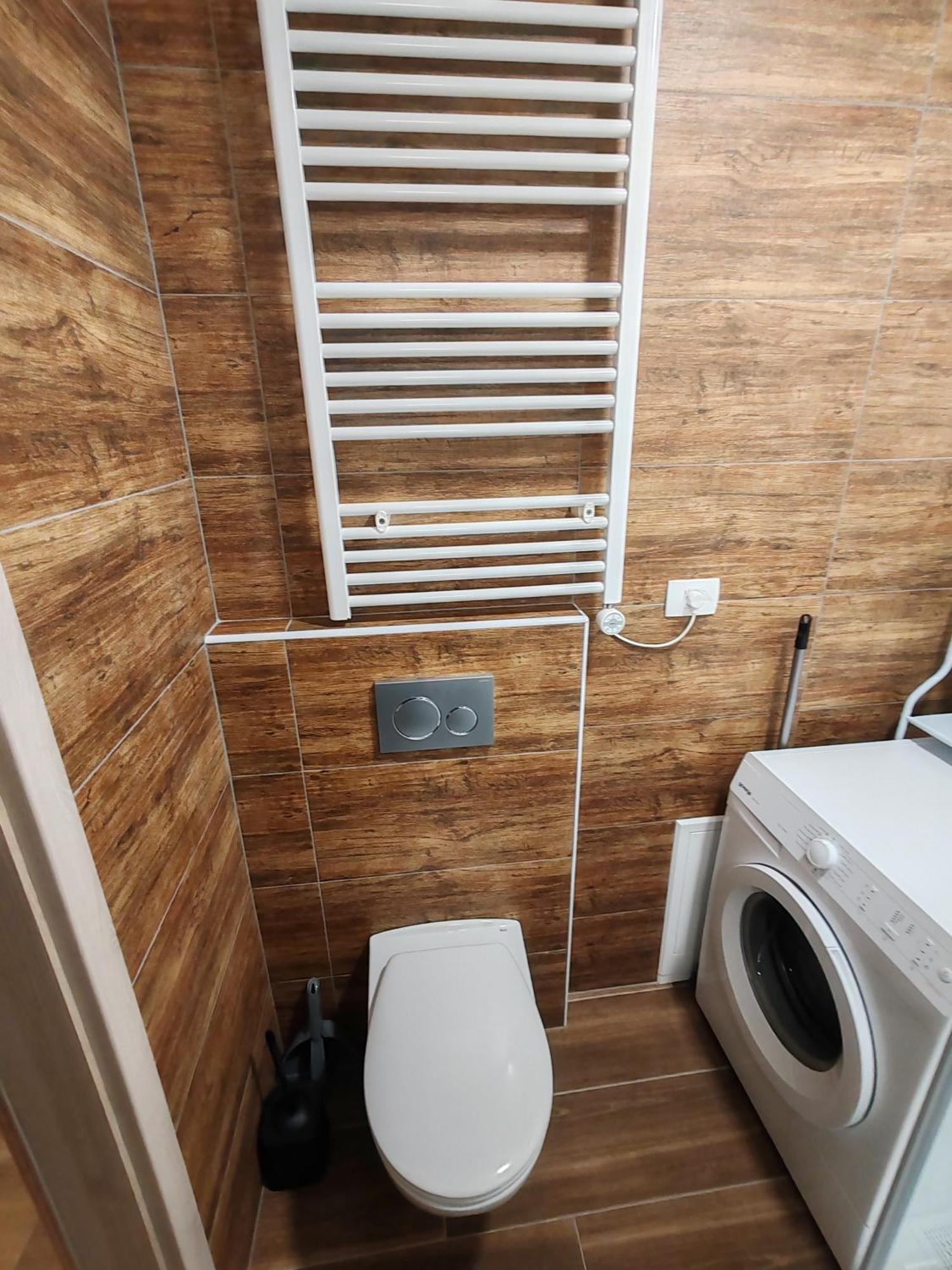 Apartments Malivojevic Zirovnica Luaran gambar