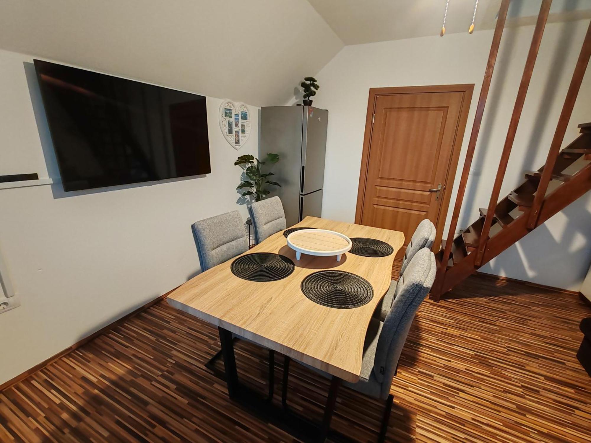 Apartments Malivojevic Zirovnica Luaran gambar